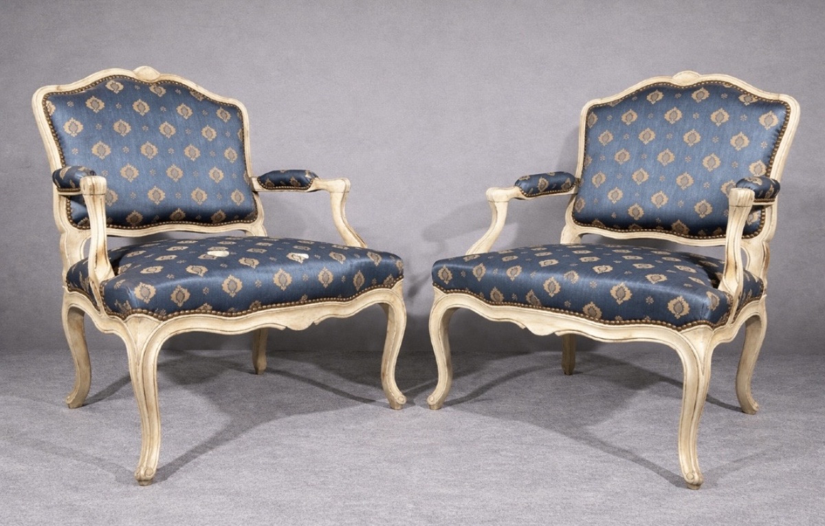 Paire de Fauteuils Louis XV , Époque XVIIIe Siècle -photo-3