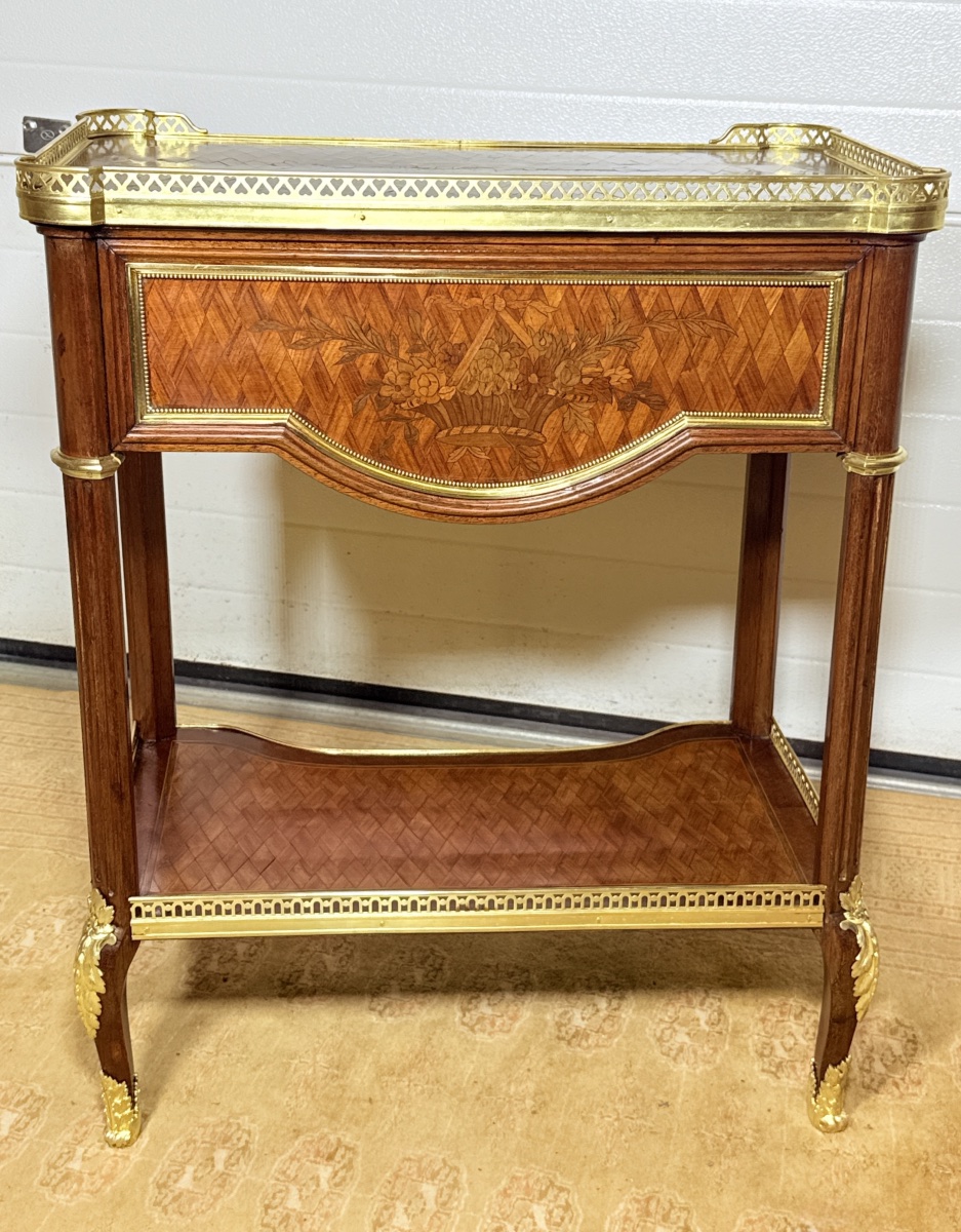 Table à Écrire en Marqueterie , Époque XIXe siècle -photo-7