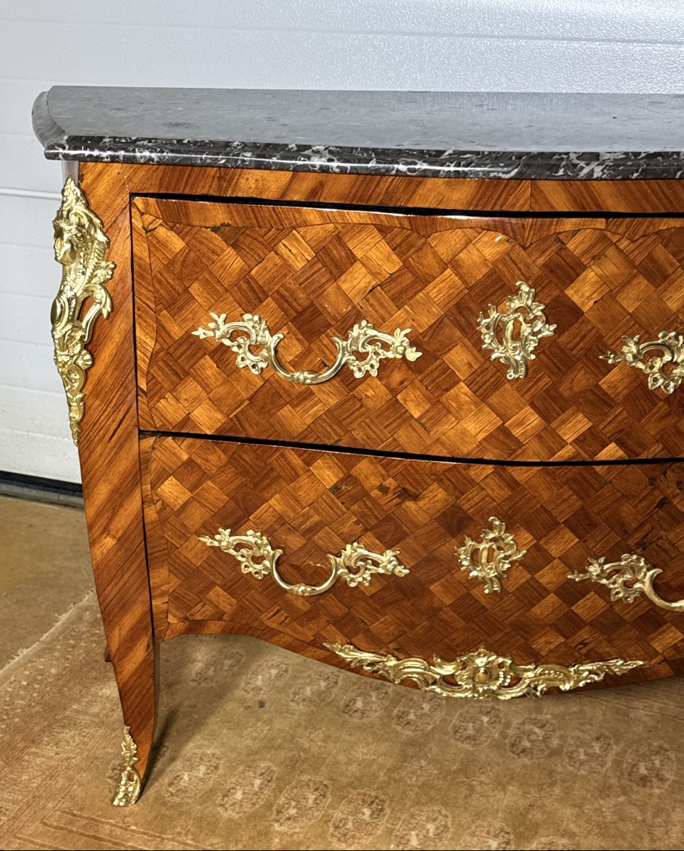 Commode Galbée Louis XV , Époque XVIIIe Siècle -photo-3