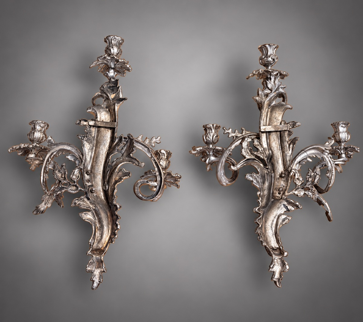 Paire d’Appliques Louis 15 en Bronze argenté ,  XIXe Siècle -photo-5