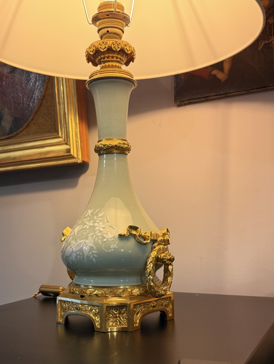 Lampe Louis XVI en Porcelaine Céladon et Bronze doré , Époque XIXe Siècle -photo-3