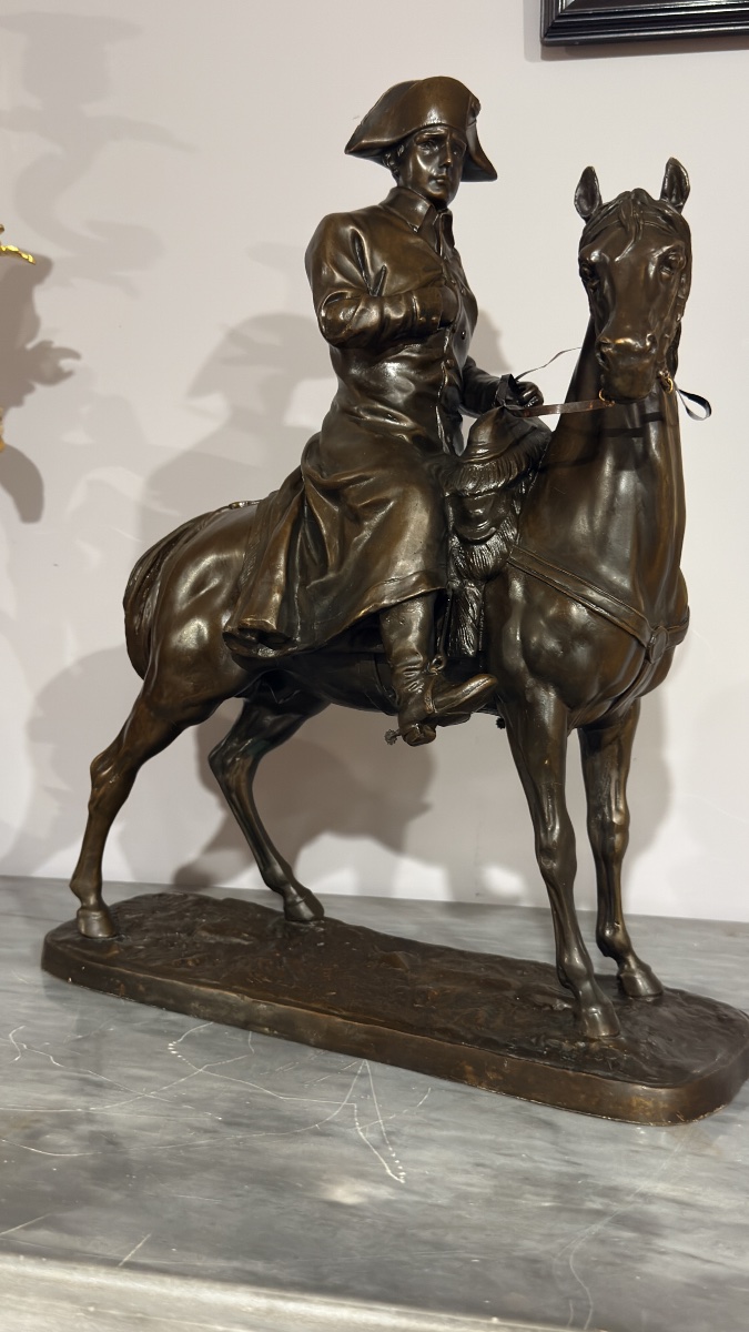 Bronze Statue Of Napoleon I In Redgote - "empire Collection" Stamp-photo-5