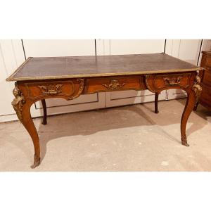 Louis XV Desk With Espagnolettes, Nineteenth Time