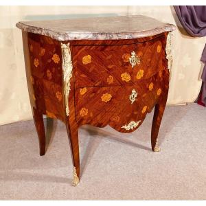 Louis XV Commode, With Side Secret Drawer, 18th Century Period