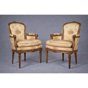 Paire De Bergères Lyonnaises , 18eme Siècle 