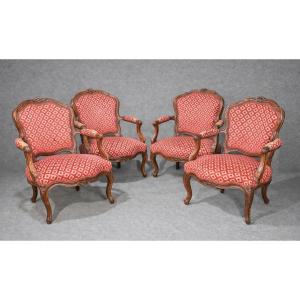 Suite de 4 Fauteuils Lyonnais , Époque Louis XV , XVIIIe Siècle 
