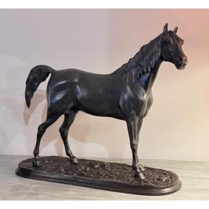 Cheval en Bronze  signé Pierre Jules MÈNE et BARBEDIENNE. 