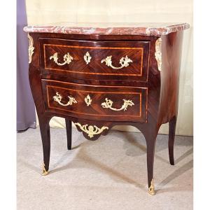 Commode Louis XV , galbée Époque XVIIIe Siècle 