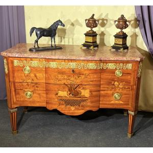 Commode Estampillée Pierre ROUSSEL , 18eme Siècle
