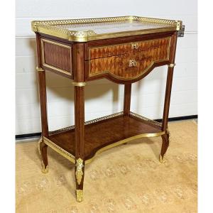Table à Écrire en Marqueterie , Époque XIXe siècle