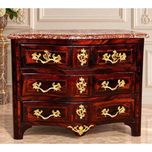 18th-century Regency-style Chest Of Drawers