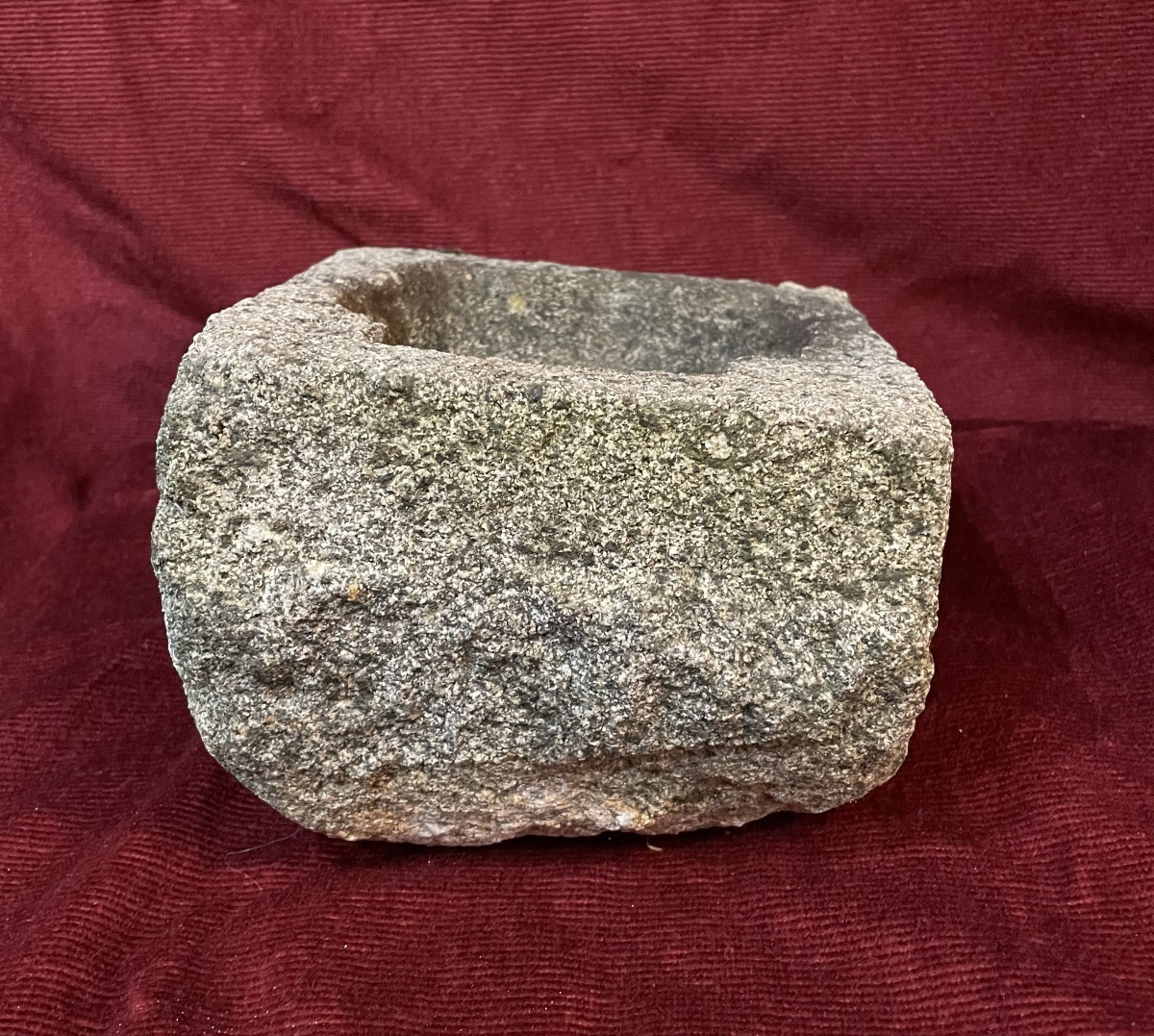 16th Century Granite Holy Water Font, Côtes d'Armor-photo-4