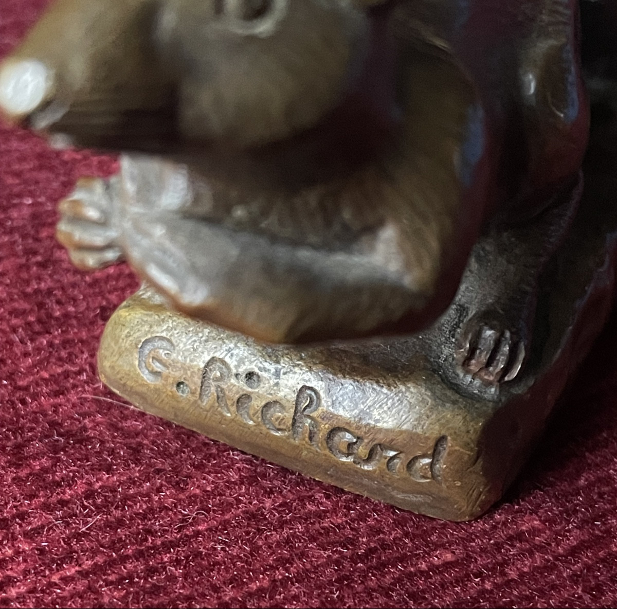 Deux souris portant un œuf, bronze par G. Richard-photo-2