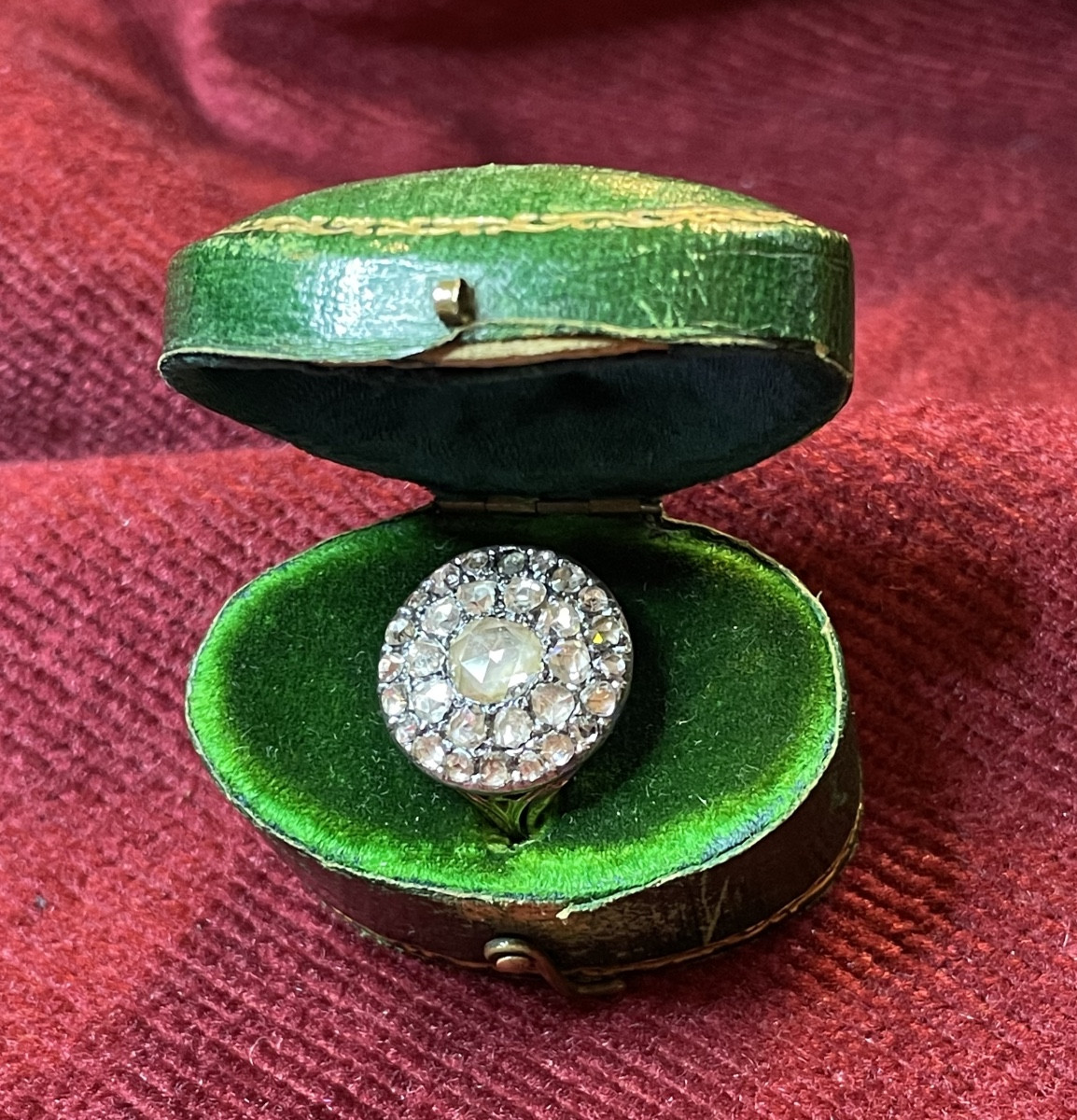 18th Century Gold And Silver Ring, Pavé-set With 31 Diamonds 