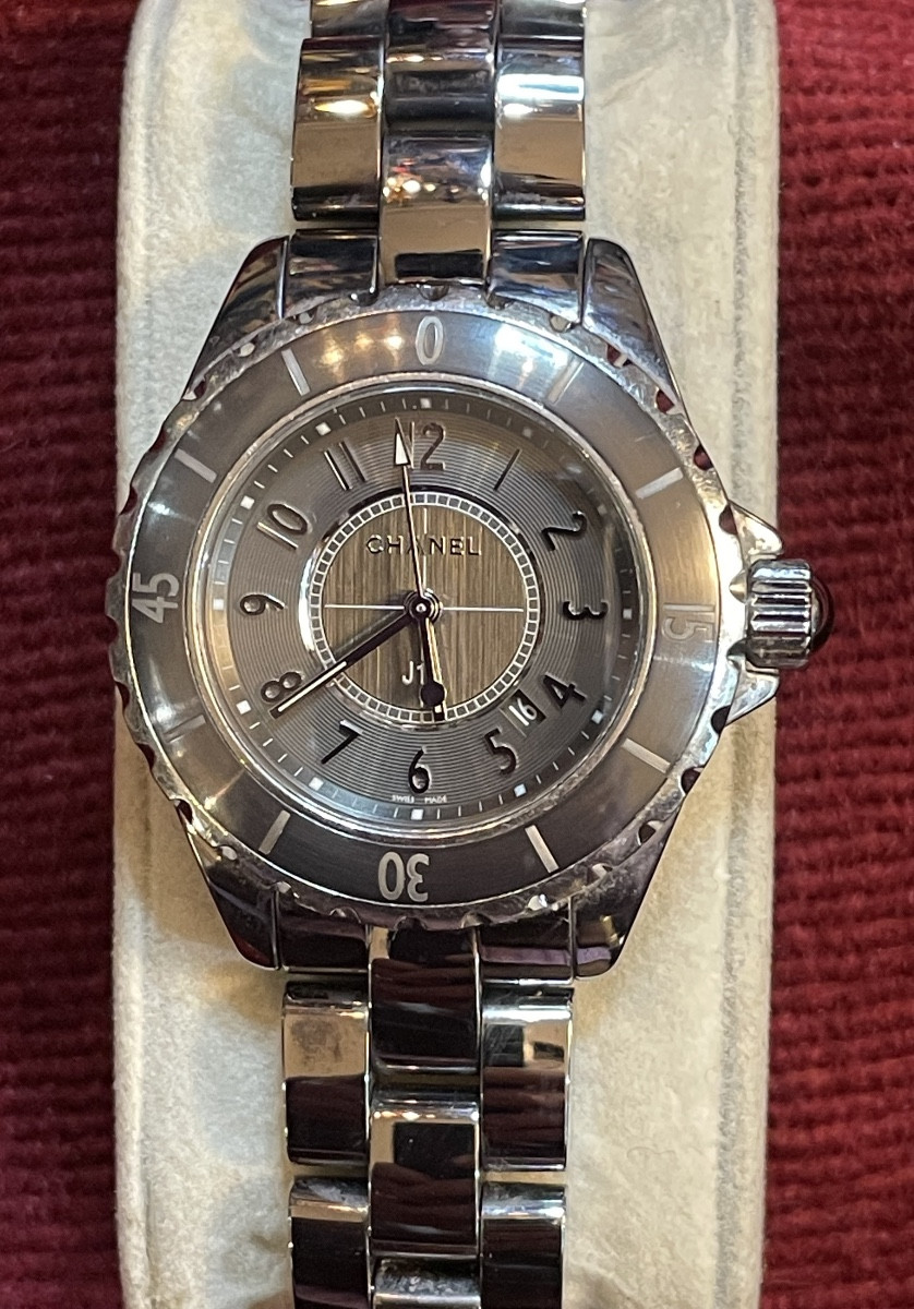 Montre Chanel J12 Chromatic 33 mm-photo-2