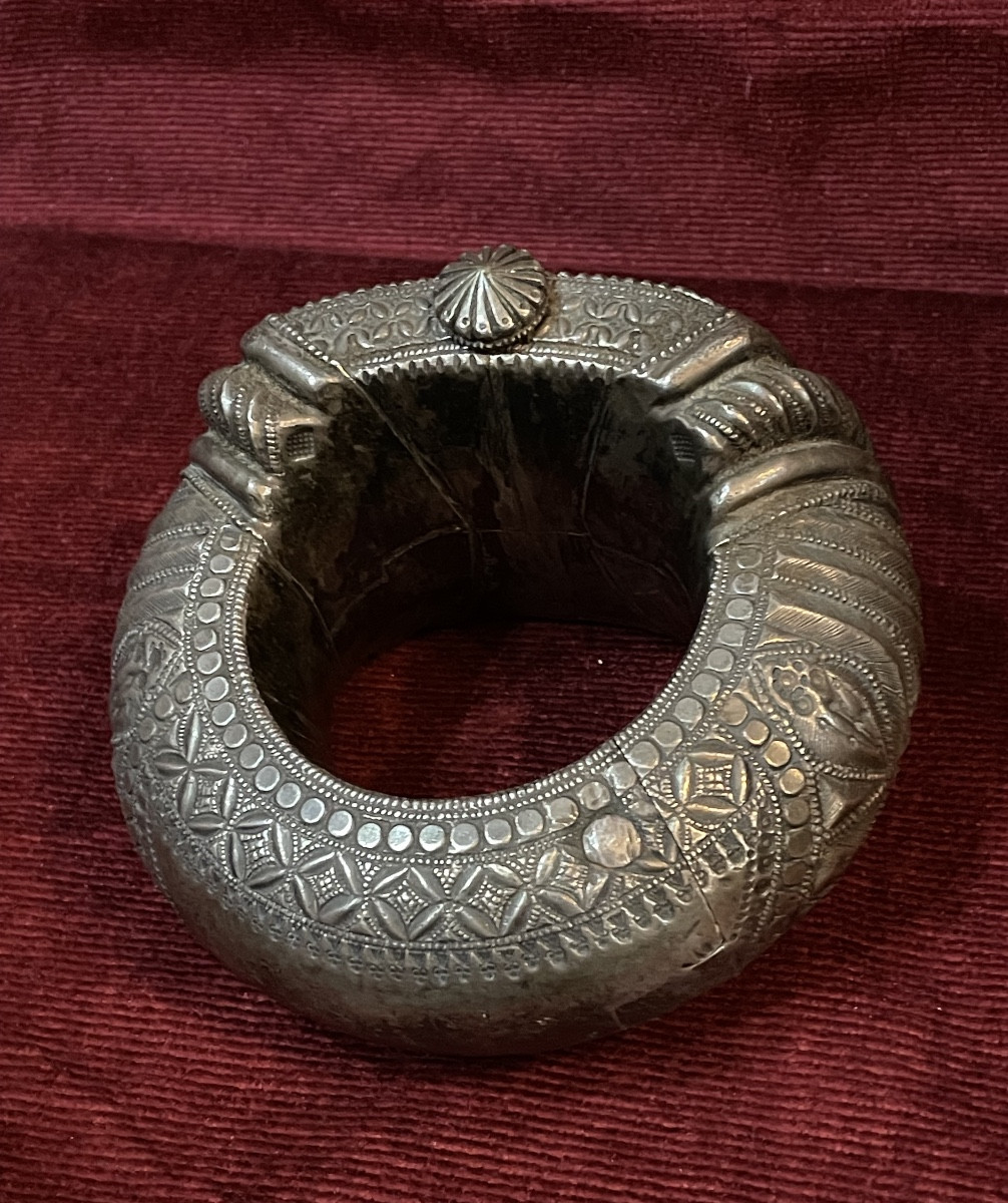 Very Large Solid Silver Bracelet, Sultanate Of Oman, 19th Century -photo-3