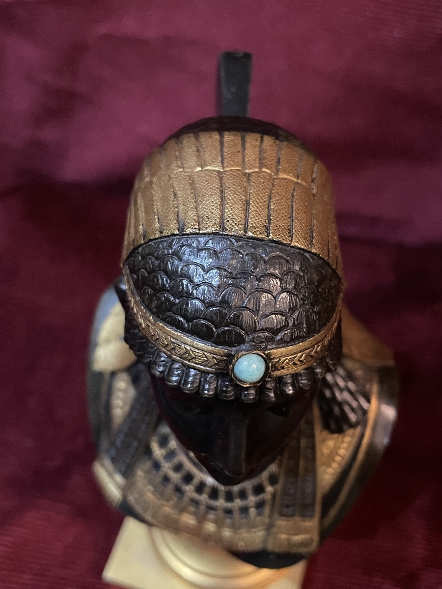 Egyptian Bronze Bust, Early 19th Century -photo-2