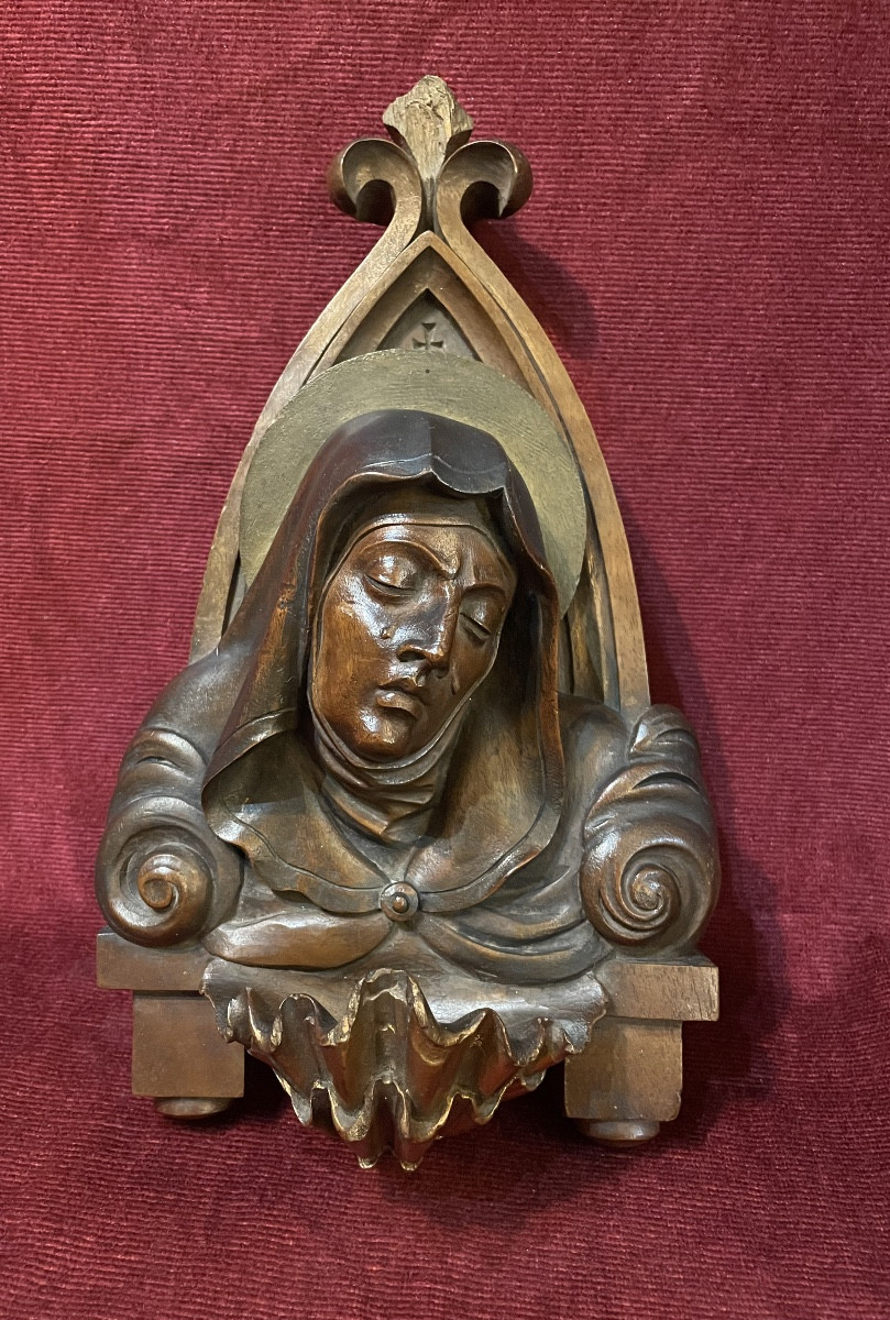 Bénitier en bois sculpté monoxyle, 19 ème siecle