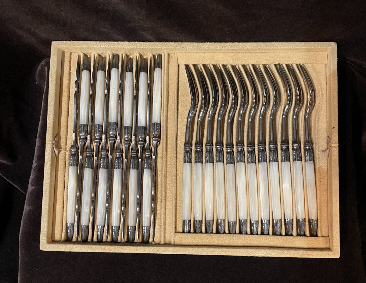 Couverts à poisson Art Nouveau, argent massif et nacre-photo-2