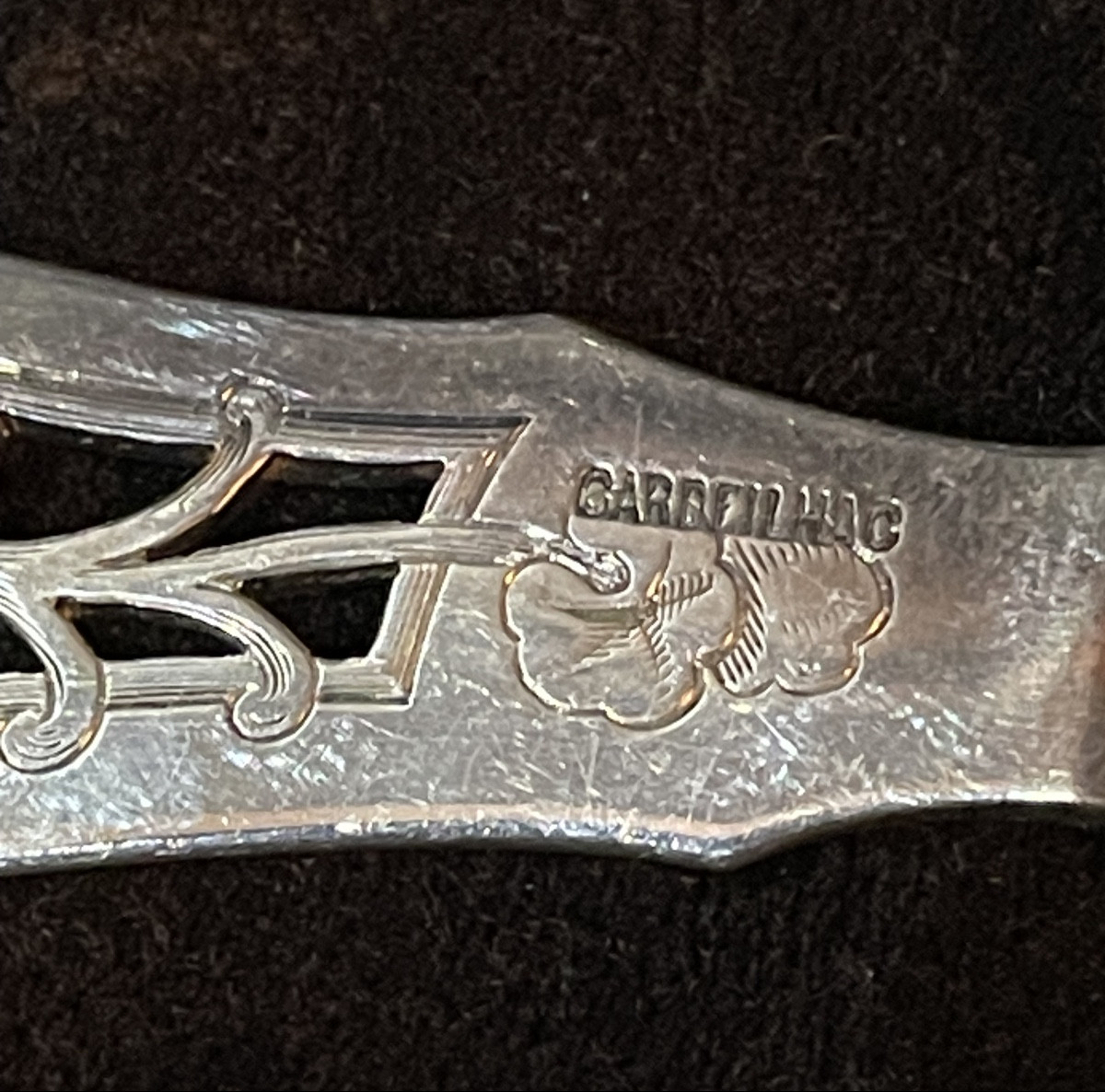 Couverts à poisson Art Nouveau, argent massif et nacre-photo-1