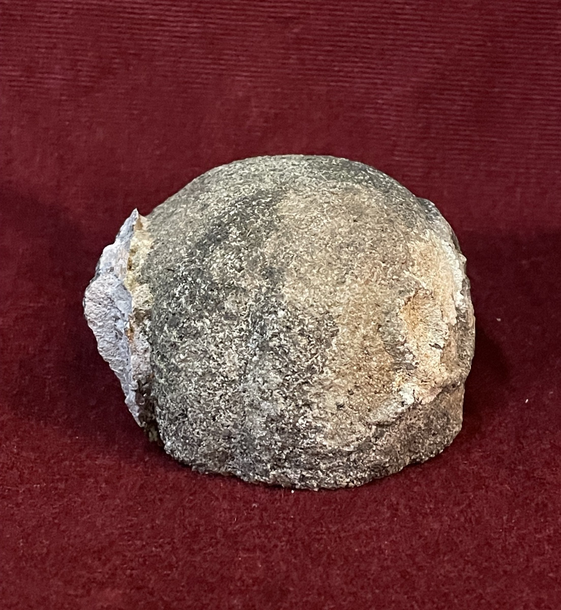 Bénitier en granit, Côtes d'Armor 16 ème siècle-photo-1