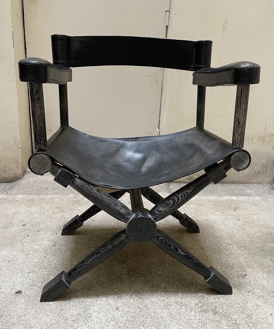 Réédition d'un fauteuil Jean-Michel Frank par Andrée Putman