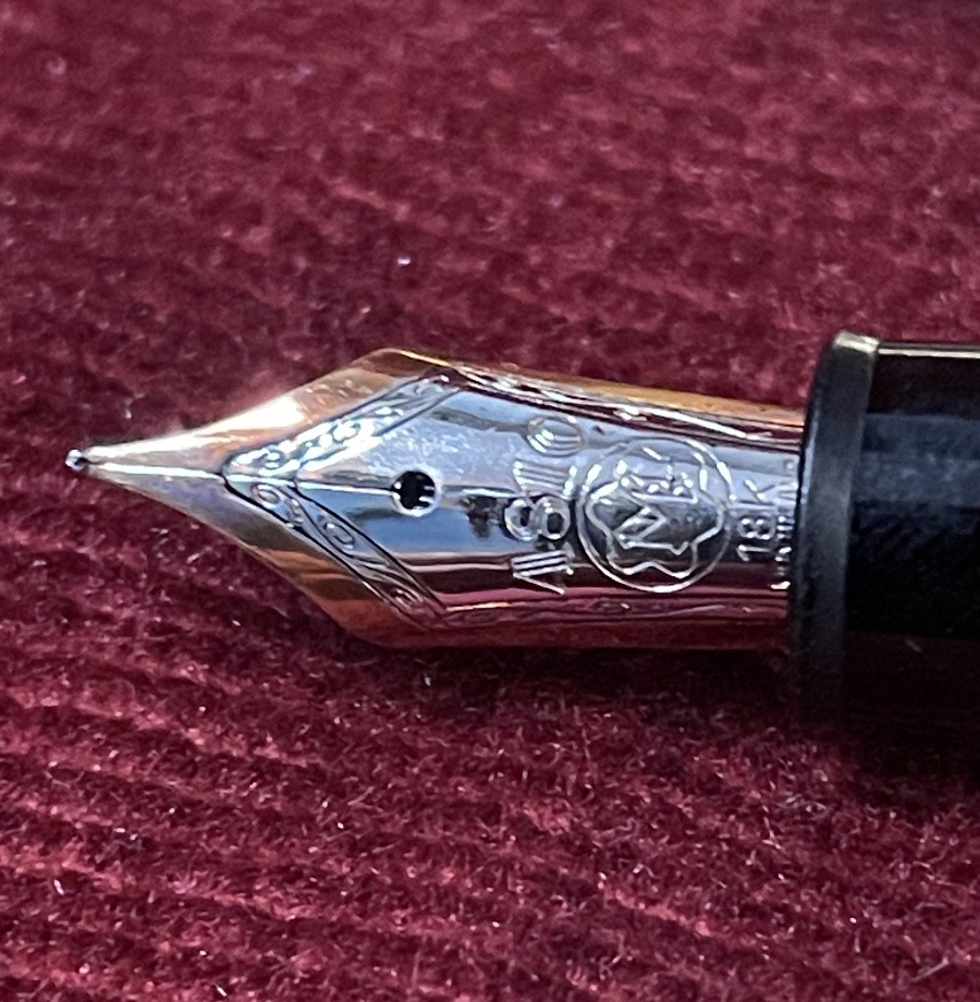 Stylo plume Montblanc Meisterstück 146 plaqué or-photo-3