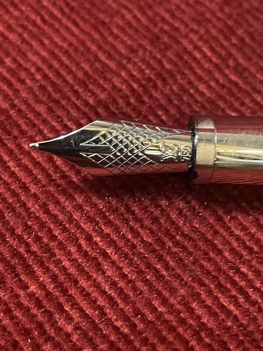 Louis Vuitton Spirit Palladium Limited Edition Fountain Pen -photo-2