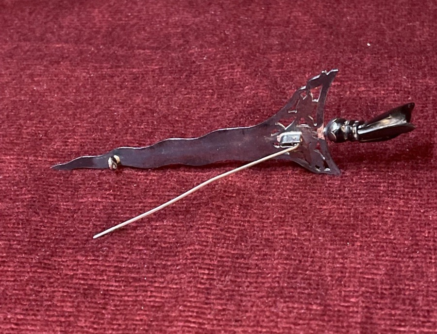 Silver Brooch In The Shape Of A Kriss, 19th Century -photo-2
