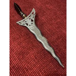 Silver Brooch In The Shape Of A Kriss, 19th Century