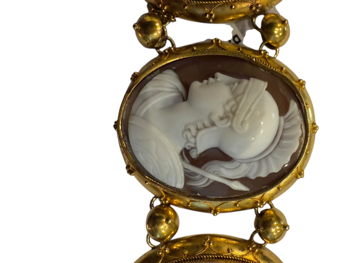 Cameo Bracelet-photo-2