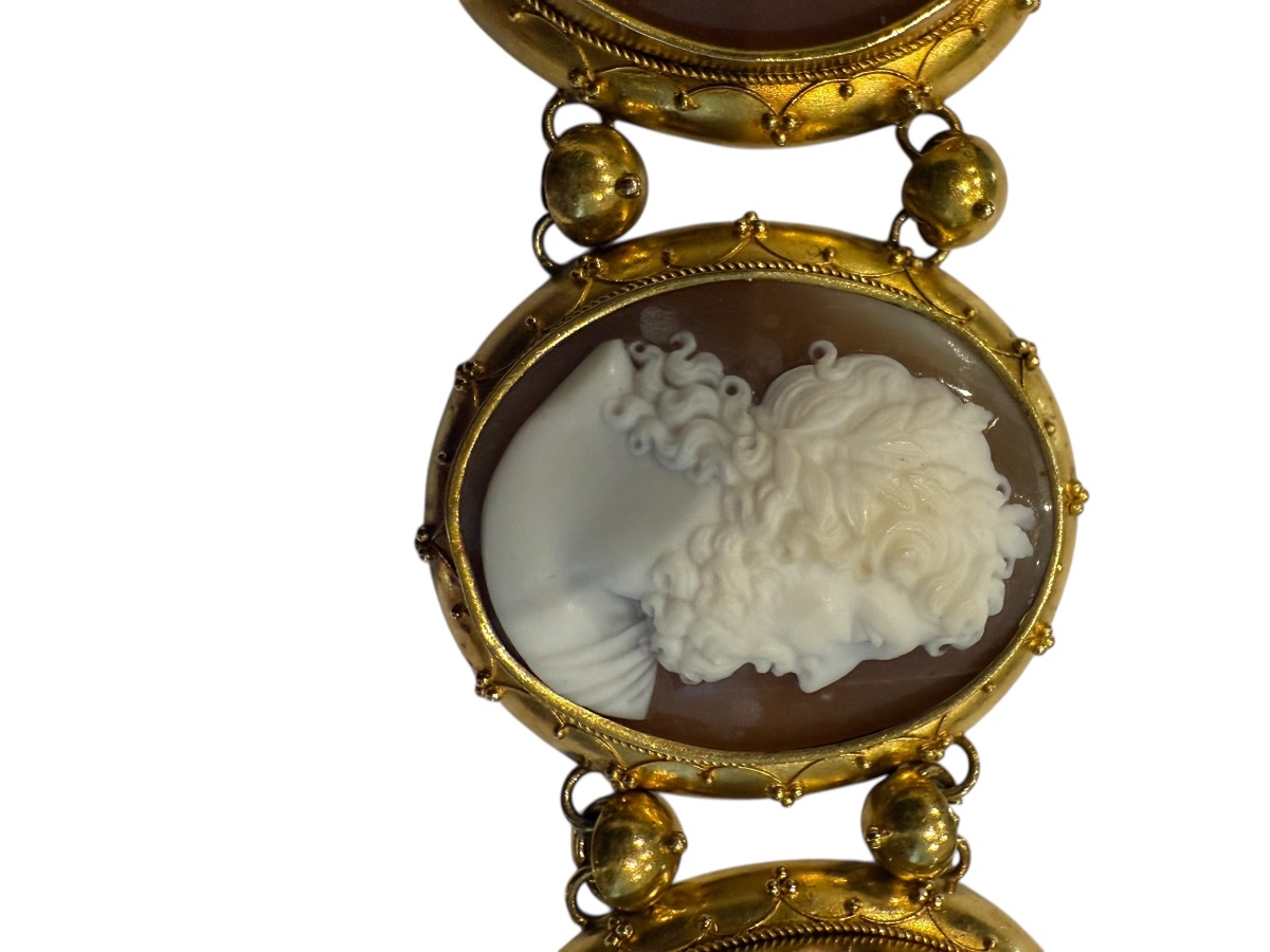 Cameo Bracelet-photo-4