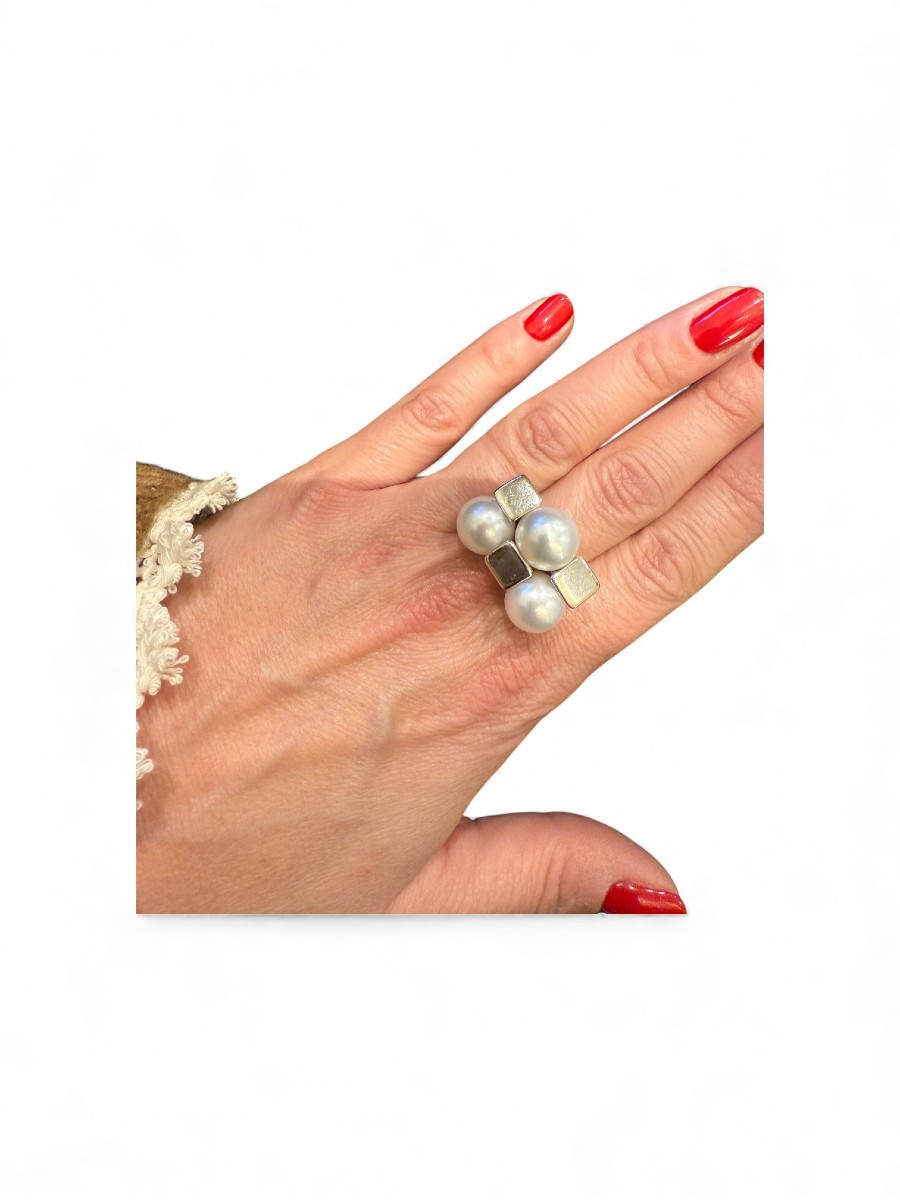 Pearl Ring