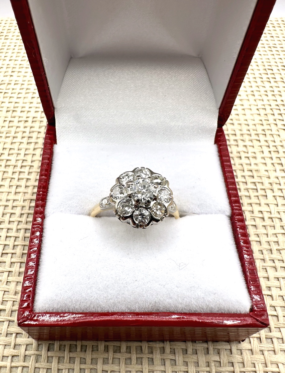 Bague Marguerite en Or Jaune et Diamants