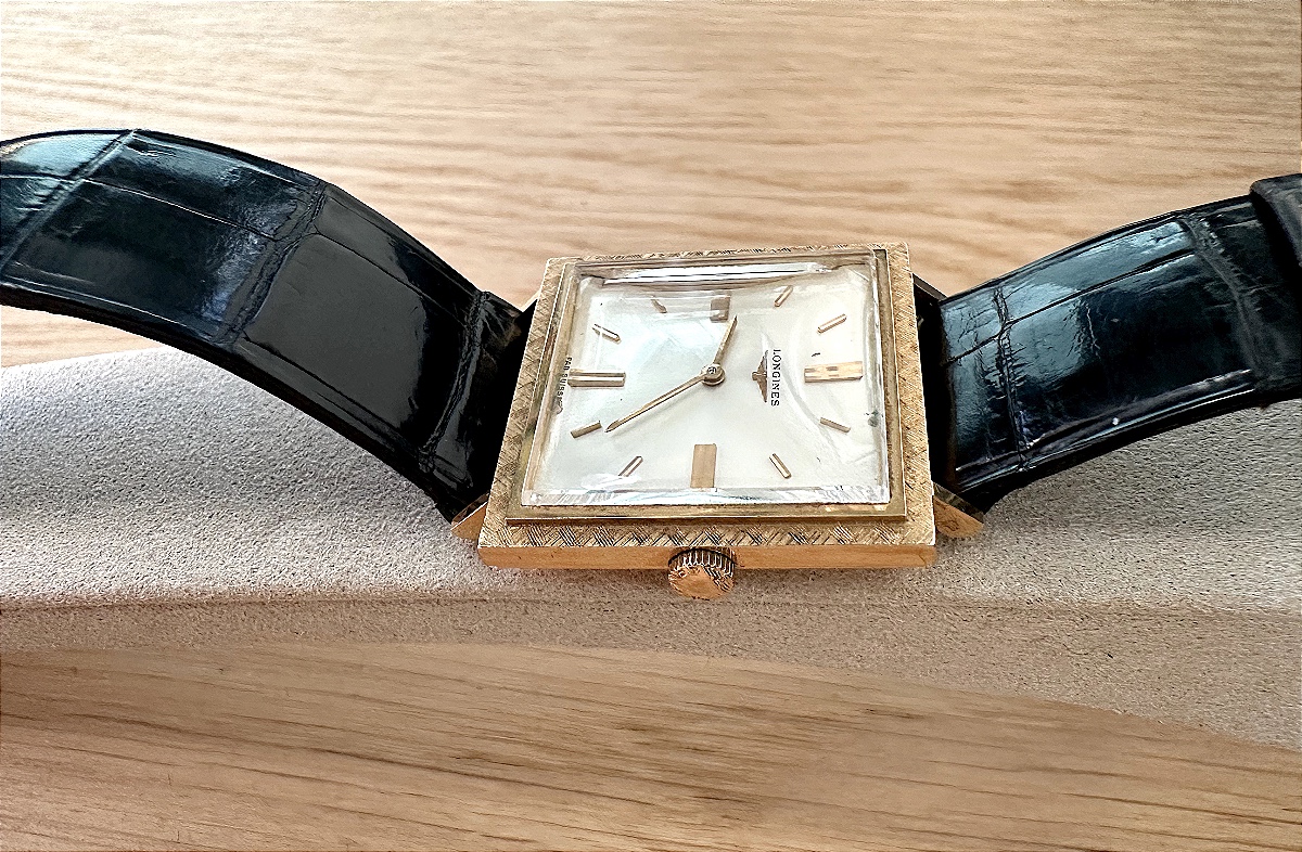 Longines Watch In Gold-photo-3