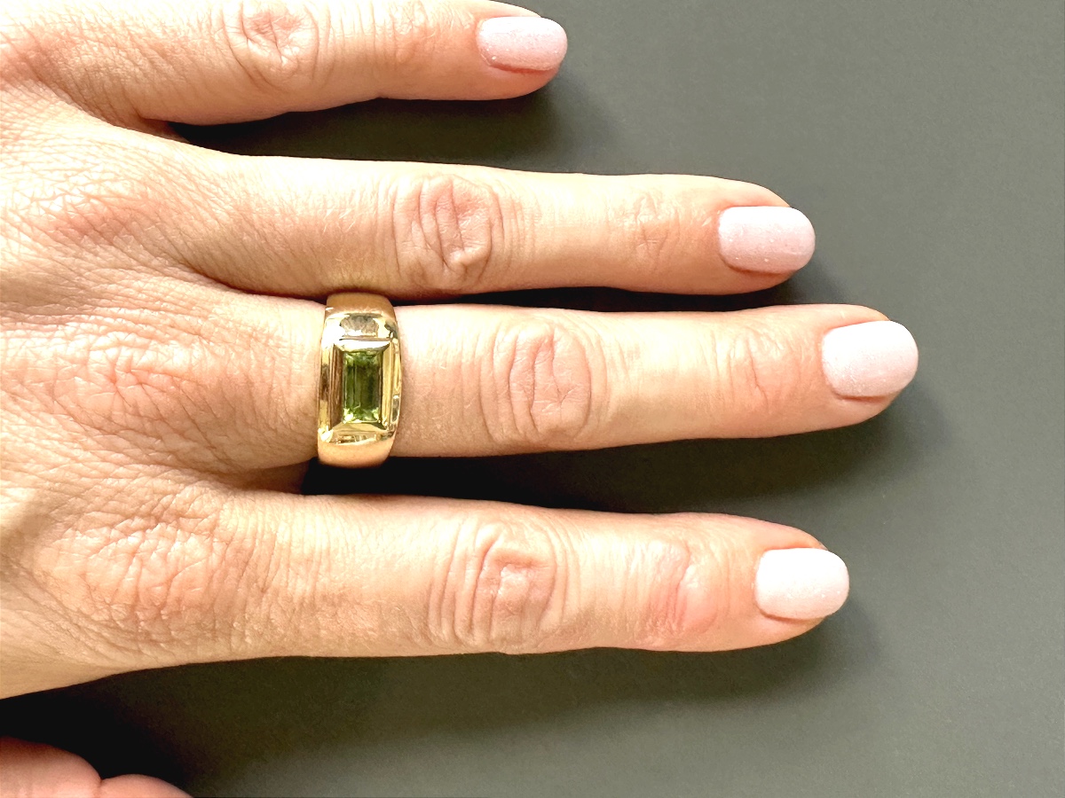 Ring In Yellow Gold Peridot-photo-4