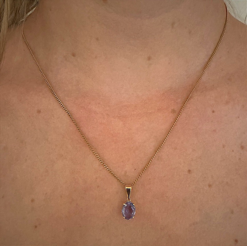 Yellow Gold And Sapphire Pendant-photo-3
