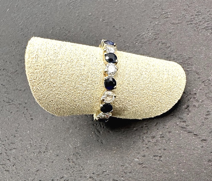 White Gold Wedding Ring With Sapphires And Diamonds-photo-3