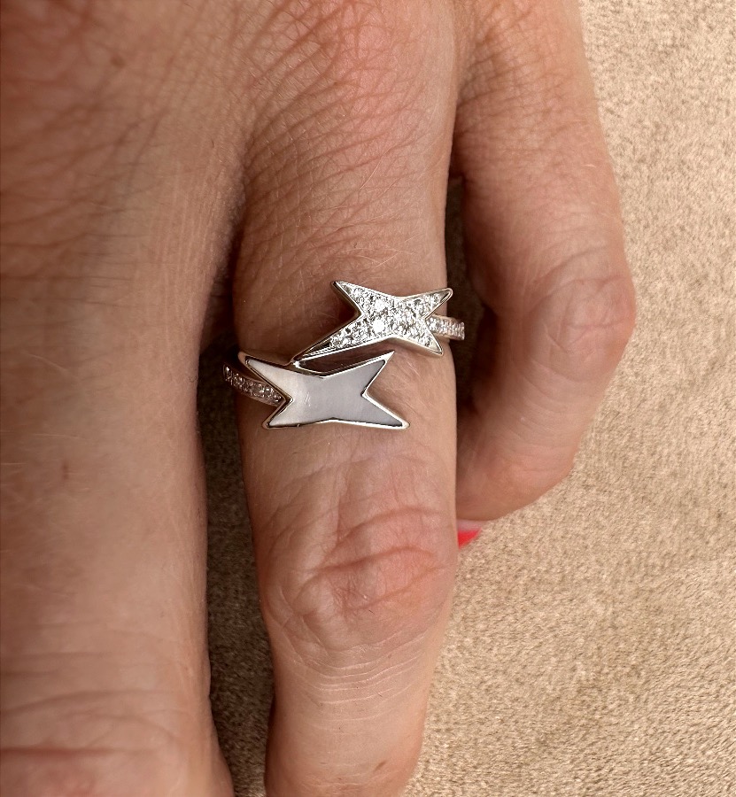 Mauboussin Star Ring With Mother-of-pearl, Diamonds, And White Gold-photo-1