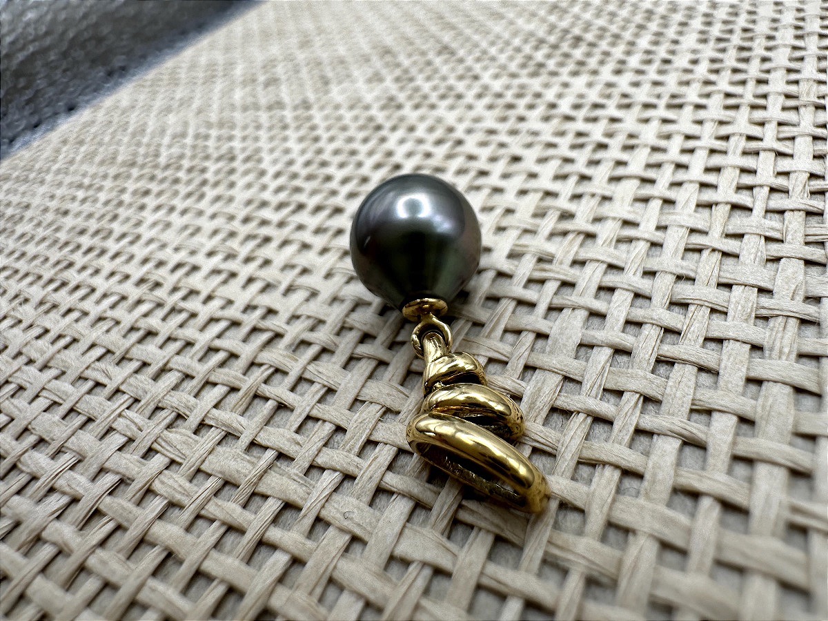 Pendentif en or Jaune avec une perle de Tahiti-photo-3
