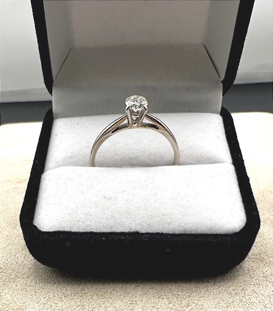 White Gold Solitaire-photo-2