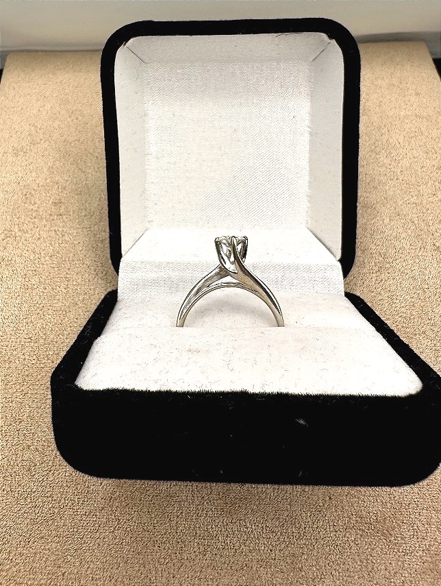 Solitaire diamant  corps de Bague Torsade