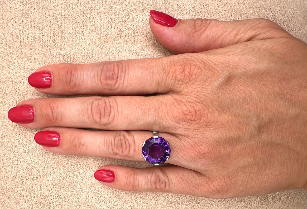 White Gold Ring With A Round Amethyst-photo-2