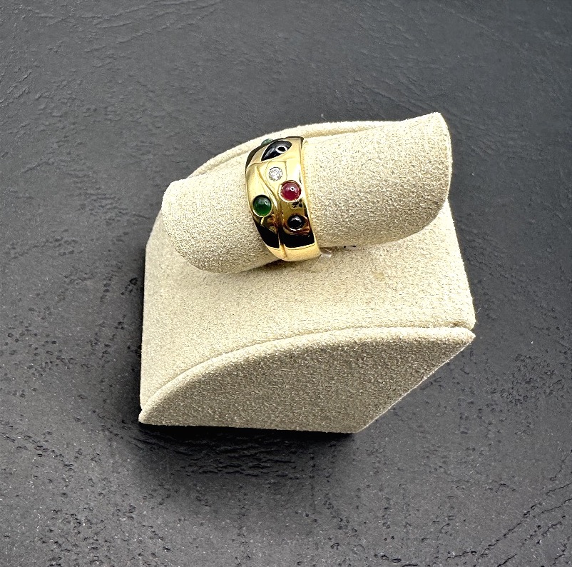Yellow Gold Bangle Ring Set With Emeralds, Rubies, Diamonds, And Sapphires-photo-4