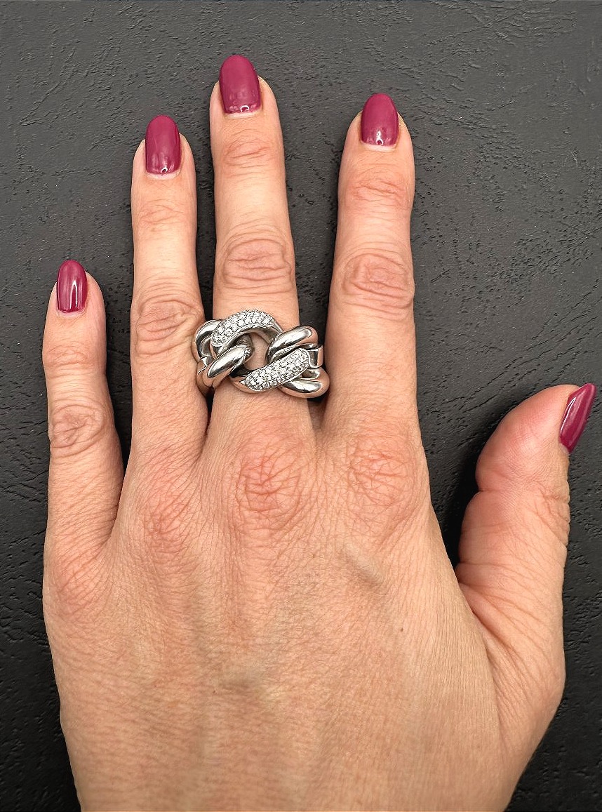 White Gold Cuff Ring With Diamond Pavé Setting-photo-2