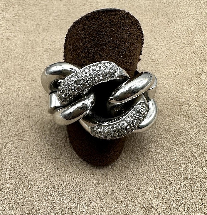 White Gold Cuff Ring With Diamond Pavé Setting