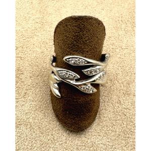 Bague en Or Gris feuillage serti de Diamants