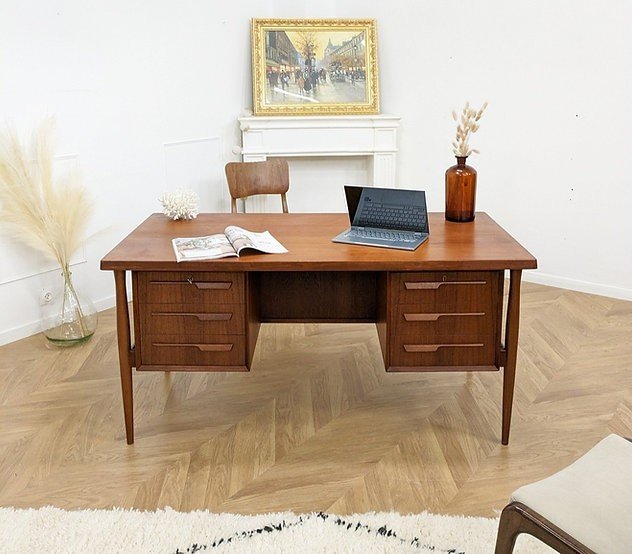 Vintage Arne Vodder Desk