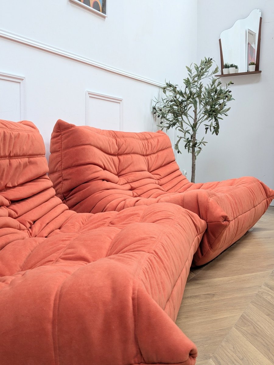 2 Togos 2-seater Sofas