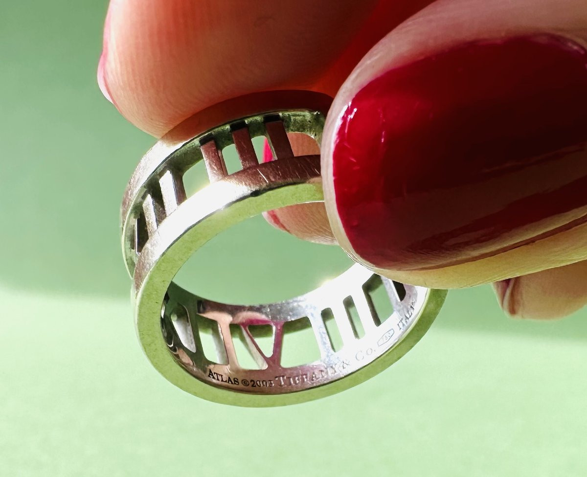 Bague Tiffany modèle Atlas en or blanc 18K et diamants-photo-2